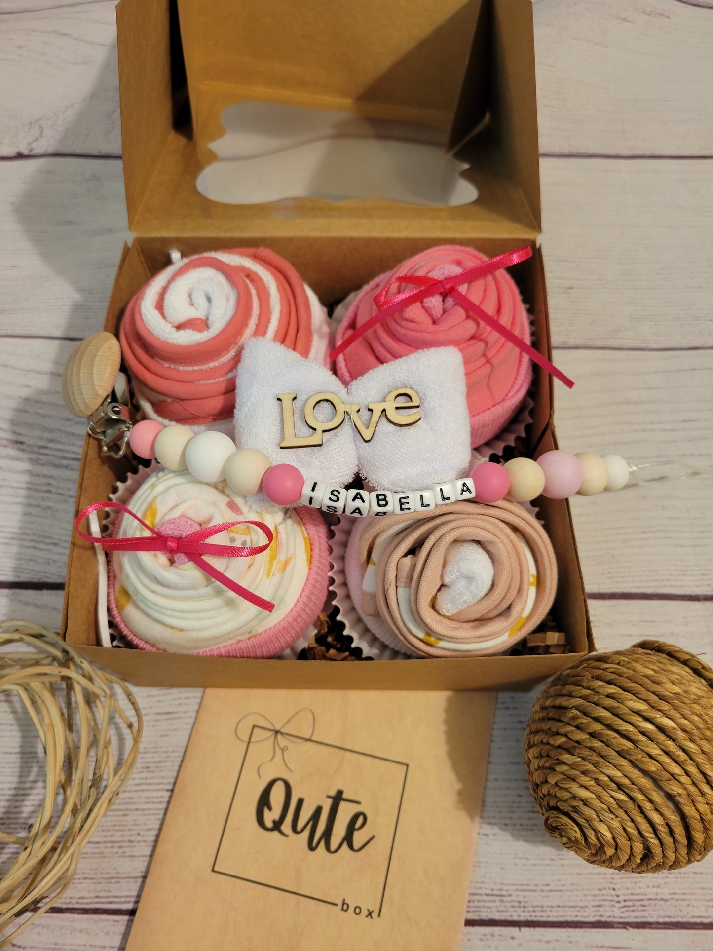 Qute Baby Girl Cupcake gift box